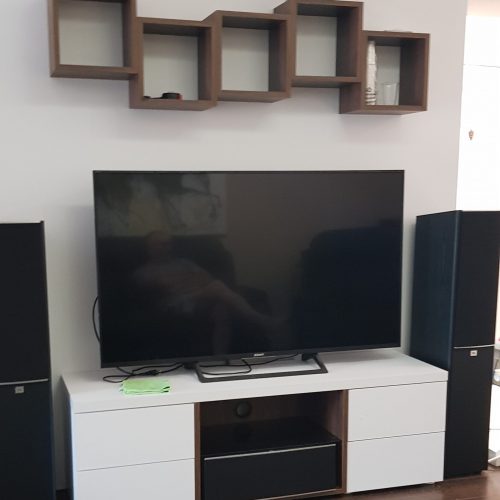 Tv set primer slika 2
